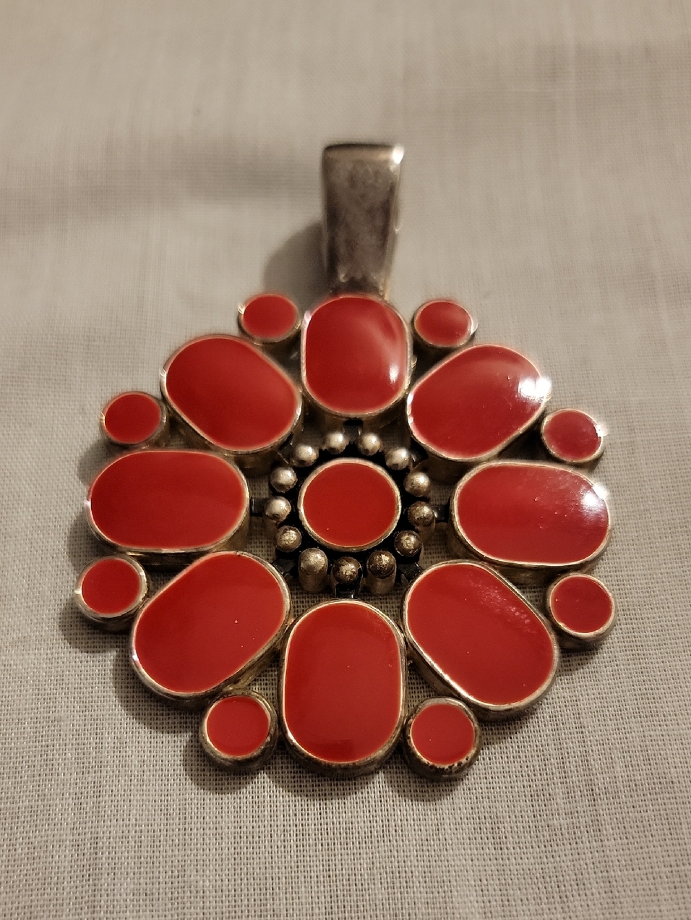 Premier Designs Reversable Enamel Red & Green Floral  Pendant SILVER Tone